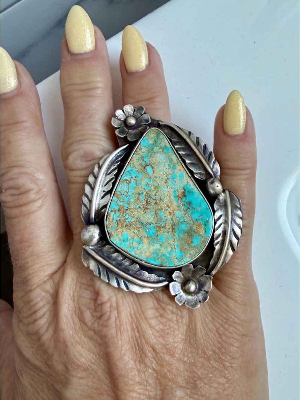 Turquoise Statement Ring with Floral Sterling Silver Setting - Picture 2 of 8